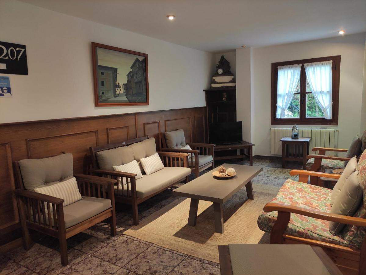 Hotel Solatorre Comillas Luaran gambar