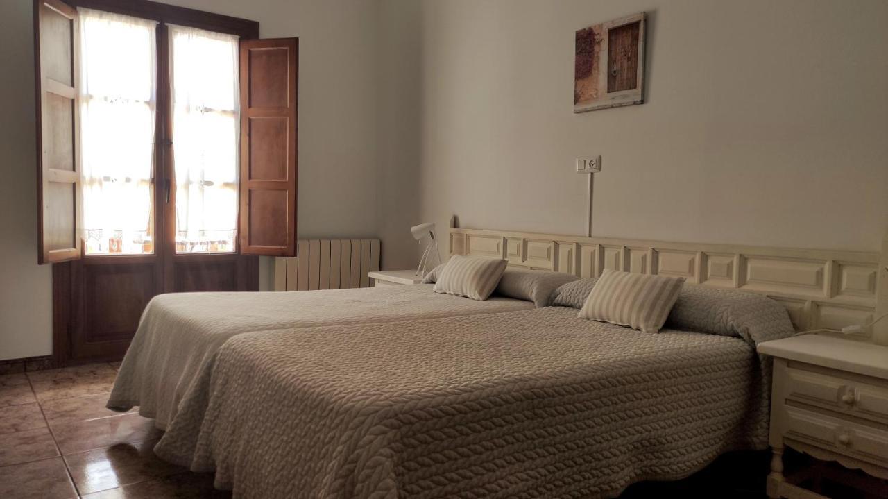 Hotel Solatorre Comillas Luaran gambar