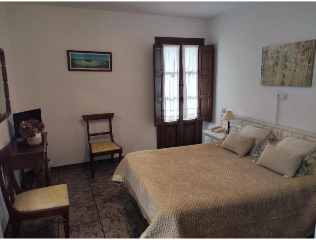 Hotel Solatorre Comillas Bilik gambar